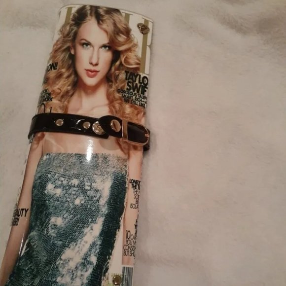 Handbags - Taylor Swift Clutch